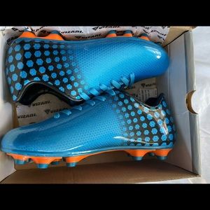 Boys soccer cleats, size 1.5, new in box